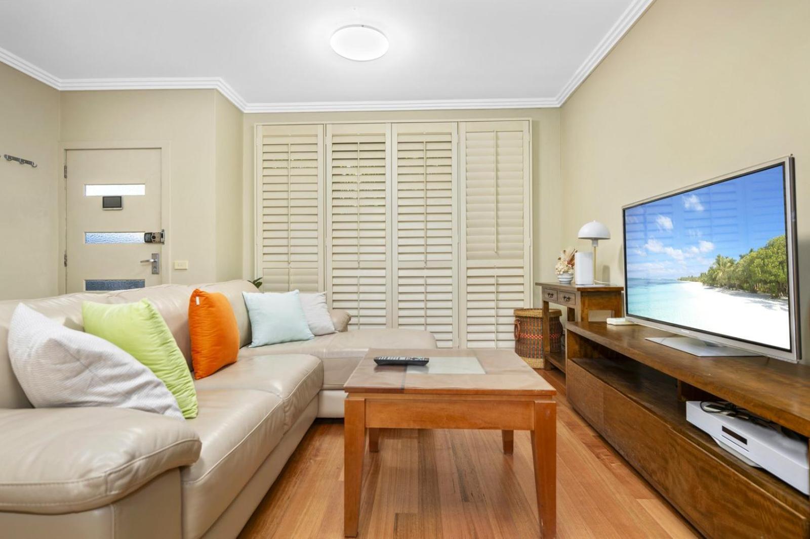 Chatswood 2-level Garden View & 3b2b * Sydney